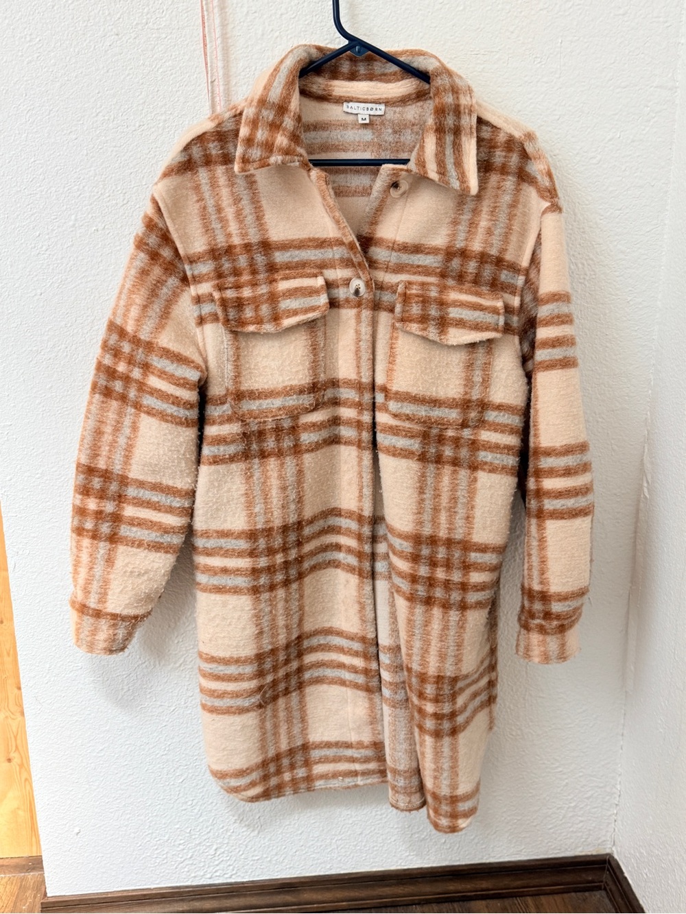 Women’s Baltic Born Beige & Brown Plaid Shacket Jacket